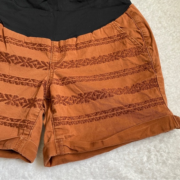 A:Glow | full panel maternity rust colored embroidered shorts - Picture 3 of 6